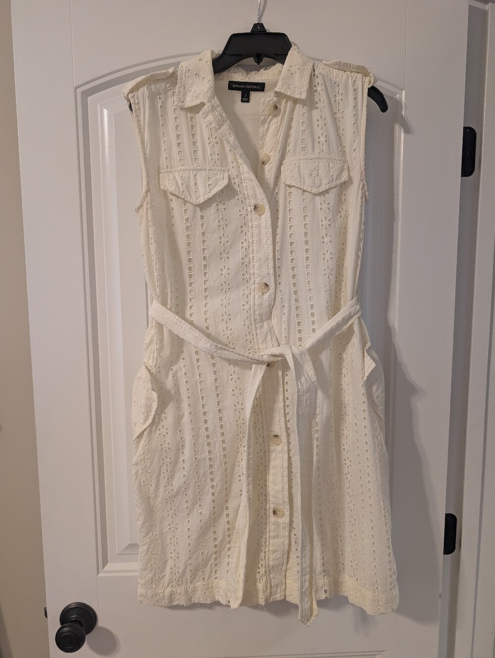 Size 2 Banana Republic Sleeveless Eyelet Belted Safari Shirt Dress